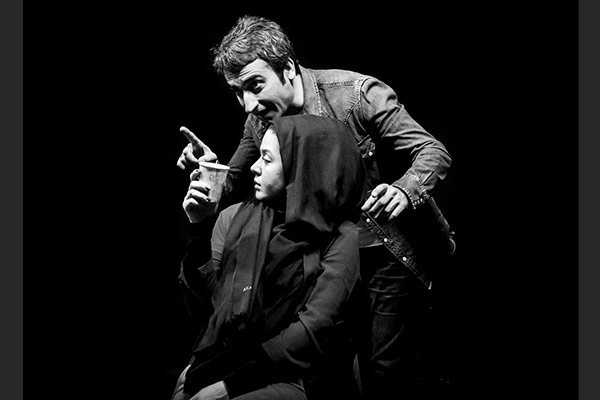 اجرای تئاتر «سه روایت از زندگی» به تعویق افتاد