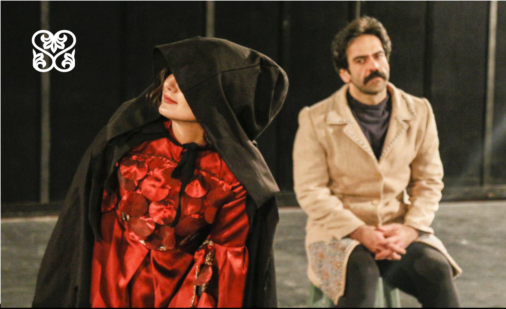 تفنگ میرزا در تالار مولوی شلیک می‌کند