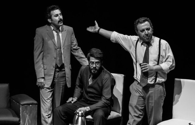 نمایشی که میثاق‌اش بر مزار خسرو شکیبایی بسته شد