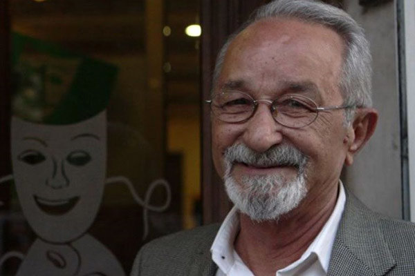 پیکر جعفر والی روز دوشنبه ۲۹ آذرماه از تالار وحدت تشییع می شود