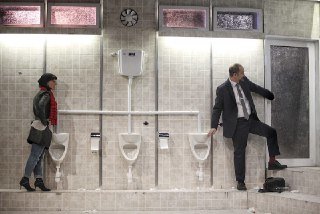 «کلاغ» بر سر مردم فرود می‌آید؟