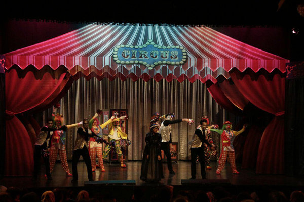 پرستو گلستانی: از کودکی آرزو داشتم با سیرک سفر کنم