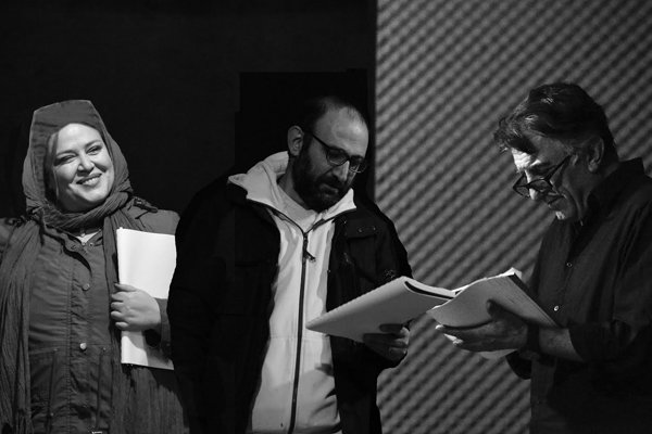 بازیگران تئاتر «حرفه ای» رضا کیانیان مشخص شدند