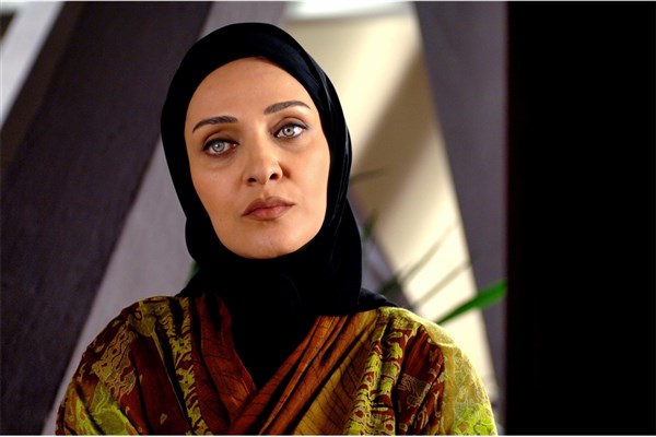 یادداشت رویا نونهالی برای نمایش «دیوان تئاترال»