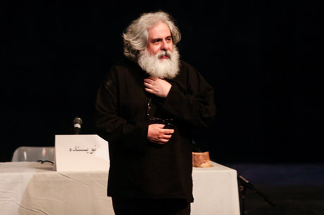 رحمانیان «به نام تمام مادران» را اجرا میکند رحمانیان «به نام تمام مادران» را اجرا میکند