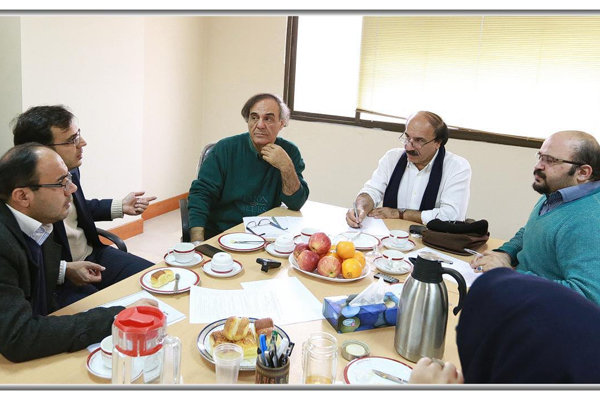 معرفی هیأت انتخاب نخستین دوره نمایشهای خیابانی در فضای دانشگاهی معرفی هیأت انتخاب نخستین دوره نمایشهای خیابانی در فضای دانشگاهی