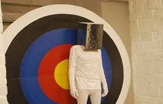 پرفورمنس حسین منصورزاده در جشنواره تئاتر ایتالیا برگزیده شد