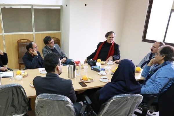 نمایش‌های خیابانی با موضوع آسیب های اجتماعی انتخاب شدند