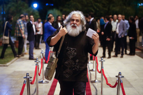 اجرای نمایش رحمانیان فردا به پایان می‌رسد