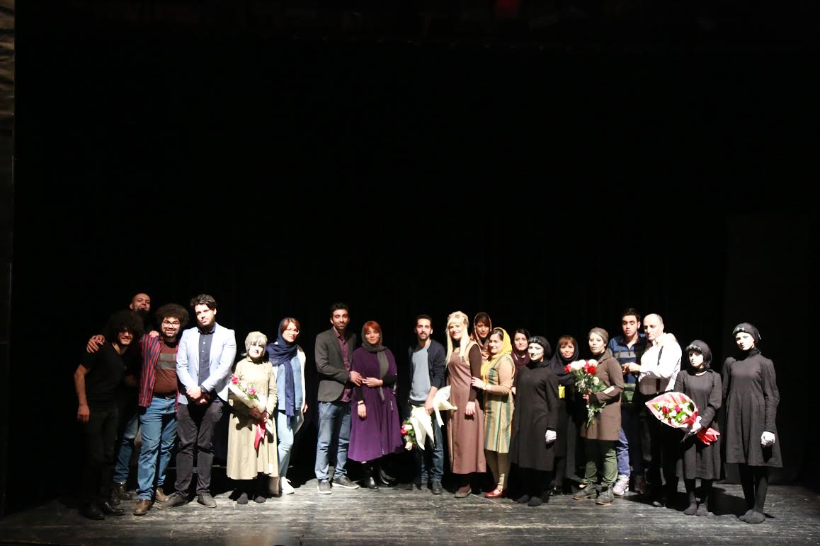 استقبال گسترده اهالی رشت از نمایش «آشویتس زنان» استقبال گسترده اهالی رشت از نمایش «آشویتس زنان»