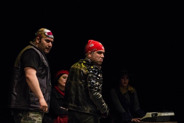 اجرای «صعود مقاومت پذیر آرتورو اویی» به قطب الدین صادقی تقدیم شد