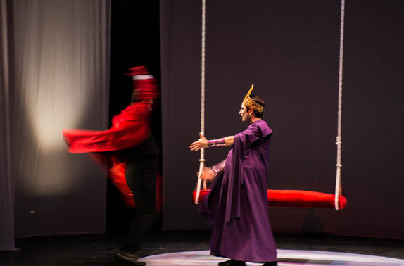 تغییر ساعت یک هفتهای نمایش تغییر ساعت یک هفتهای نمایش