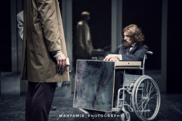 «دشمن مردم» در مولوی نقد می‌شود