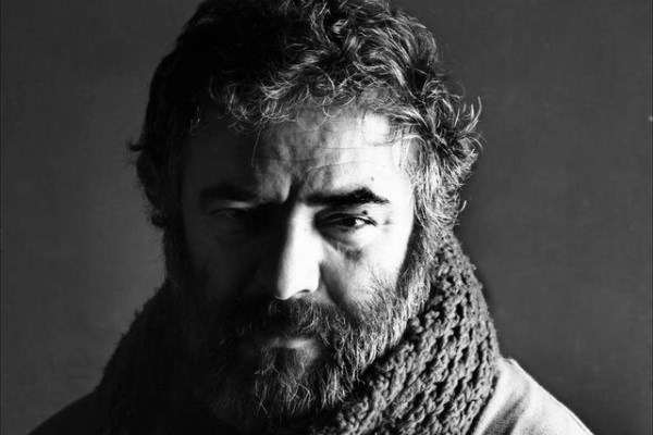 میخواهم مخاطب واقعا بخندد میخواهم مخاطب واقعا بخندد