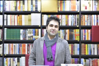 انصراف پیمان خازنی از موسیقی - نمایش «زنمرد» انصراف پیمان خازنی از موسیقی - نمایش «زنمرد»