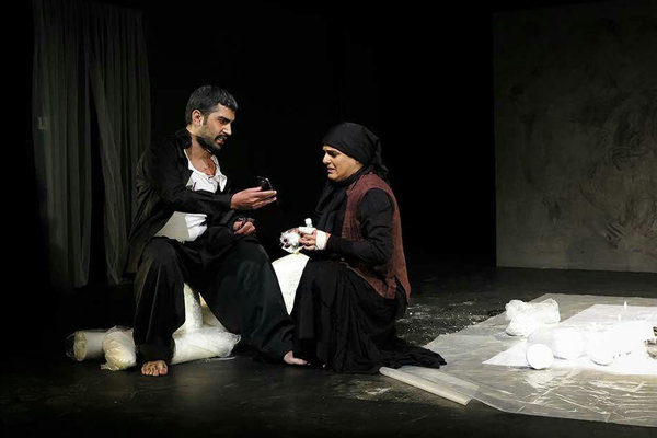 گلریزان «قند خون» برای کارگران کارخانه قند ورامین