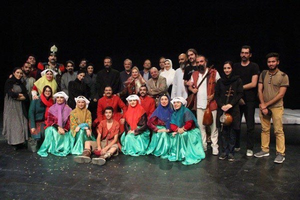 مسجد جامعی مهمان تماشاخانه ایرانشهر شد مسجد جامعی مهمان تماشاخانه ایرانشهر شد