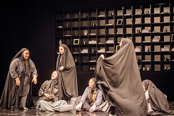 در پي خلق فضايي متفاوتيم در پي خلق فضايي متفاوتيم