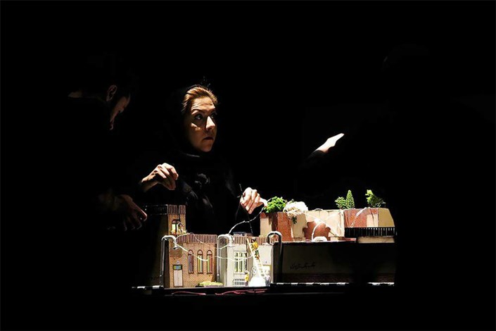 تجربه متفاوت جنگ در میکرو تئاتر «پرواز شماره 745» تجربه متفاوت جنگ در میکرو تئاتر «پرواز شماره 745»