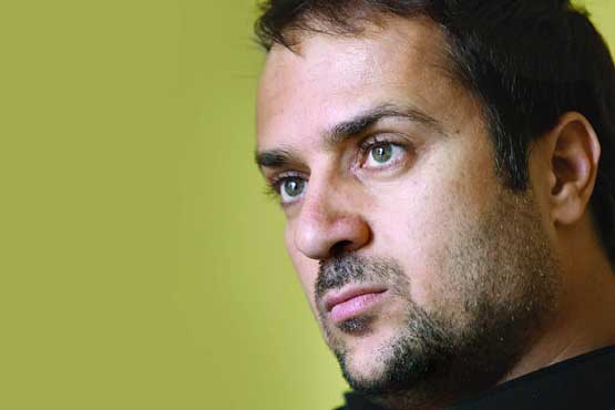 بازگشت احمد مهرانفر به تئاتر در نقش خواننده بازگشت احمد مهرانفر به تئاتر در نقش خواننده