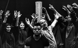 انتقاد یک کارگردان: تعداد بازیگران از تماشاگران بیشتر شده است