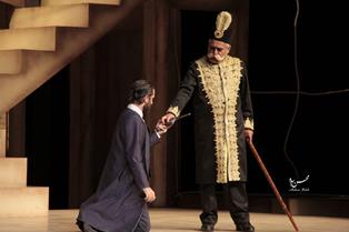 نمایش «کلنل» پنجشنبه و جمعه دو اجرایی شد نمایش «کلنل» پنجشنبه و جمعه دو اجرایی شد