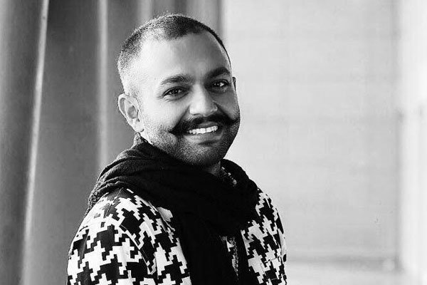 صابر ابر به «ویلیکو ویلیکو، بدو» پیوست صابر ابر به «ویلیکو ویلیکو، بدو» پیوست