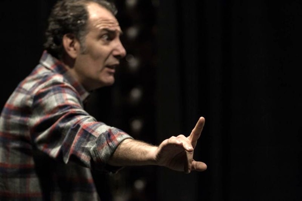 بهرام تشکر مغایرت اثر نمایشی با نسخه بازبینی را تکذیب کرد