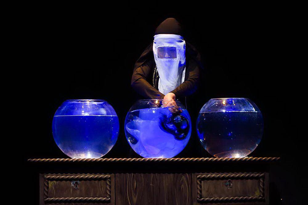 مهدی شاه پیری: تئاتر عروسکی بزرگسال را جدی بگیریم