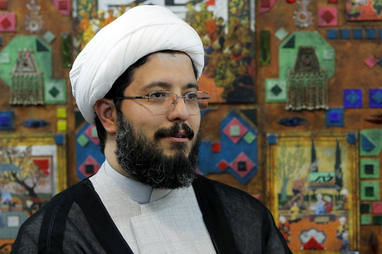 علی آهنگران: برخیروحانیون تئاتردیدنرا در شأنطلبه نمیدانند علی آهنگران: برخیروحانیون تئاتردیدنرا در شأنطلبه نمیدانند