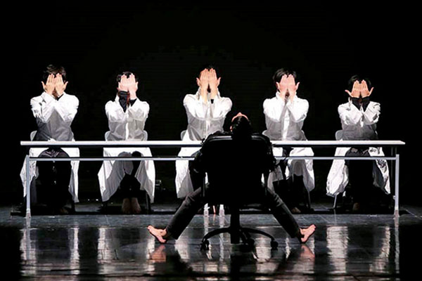 هنرمندان از ضعف ريشه‌اي ٣٥ دوره برگزاري جشنواره ‌تئاتر فجر مي‌گويند