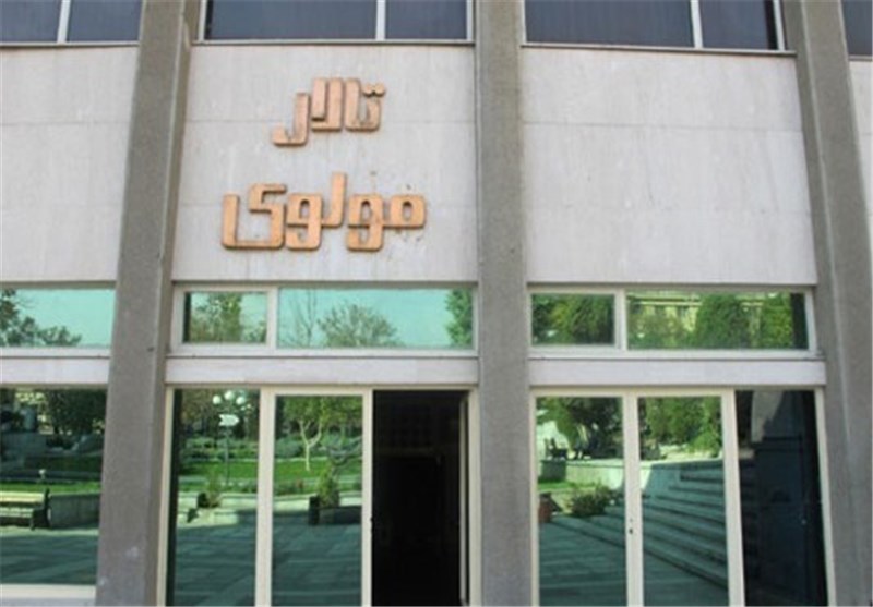 تالار مولوی ۷ دی تعطیل است/  «من یه زنم، صدامو می شنوین؟» تمدید شد