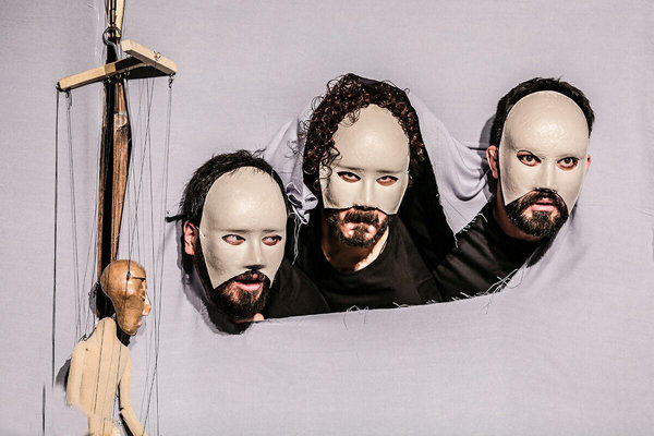 تخفیف «مکبث، داستان اسباببازی ها...» برای دانشجویان تخفیف «مکبث، داستان اسباببازی ها...» برای دانشجویان