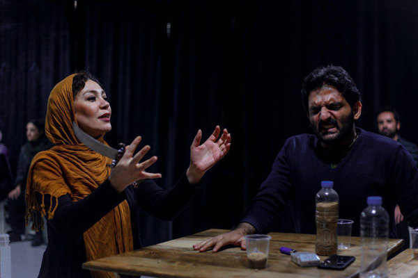 «مکبث» به عمارت روبرو می‌رود