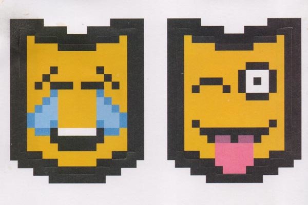 شکلکها تئاتر فجر را تسخیر کردند/ تبلیغاتی که مفهوم ندارند شکلکها تئاتر فجر را تسخیر کردند/ تبلیغاتی که مفهوم ندارند