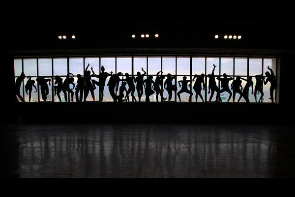 «مرغان اینروزی» به پرواز درمیآیند «مرغان اینروزی» به پرواز درمیآیند