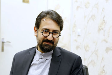 پیام معاون هنری وزیر ارشاد به جشنواره تئاتر فجر پیام معاون هنری وزیر ارشاد به جشنواره تئاتر فجر