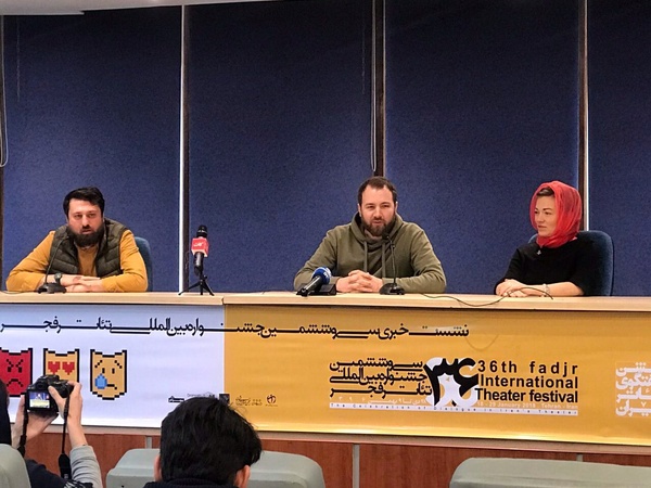 عده‌ای به قدرت می‌رسند که نمی‌دانیم آن را چگونه به دست آورده‌اند