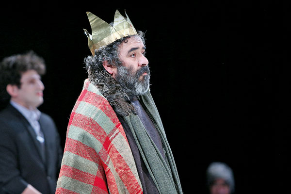 تماشاگري كه بكر و تشنه است