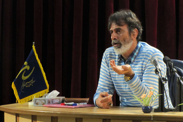 نصرالله قادری قائم مقام شانزدهمین جشنواره تئاتر مقاومت شد