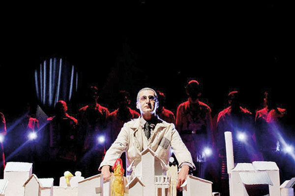 گرفتار در بحران بی‌اعتمادی و منافع فردی