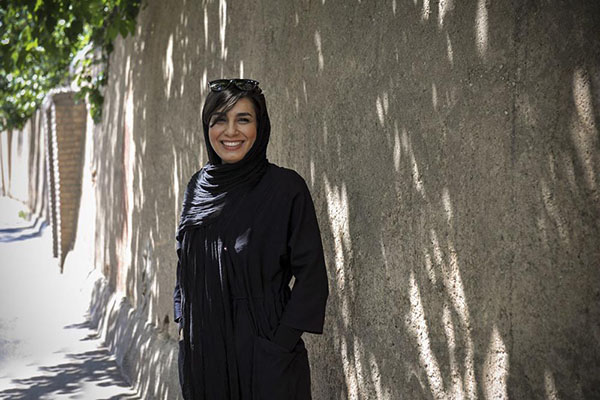 مژگان خالقی «تو مشغول مردنت بودی» را در تئاتر شهر اجرا میکند مژگان خالقی «تو مشغول مردنت بودی» را در تئاتر شهر اجرا میکند