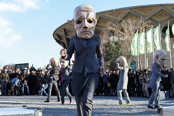 «اتاق شيشه‌اي» را مه گرفته است