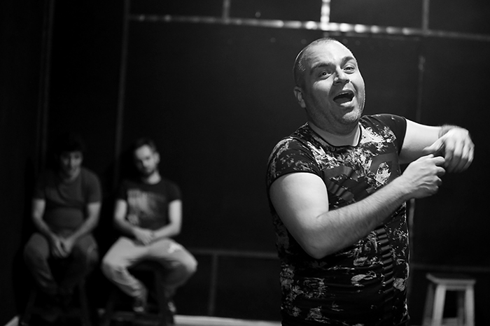 عکس هایی از تمرین نمایش «سرآشپز پیشنهاد می‌کند»