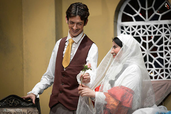 یادداشت بهزاد صدیقی برای نمایش «جعفر خان از فرنگ برگشته»