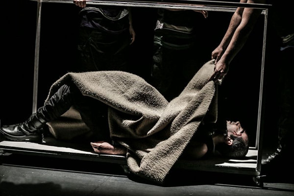 «پسران پشت نقاب» از دغدغه جوانان می‌گوید