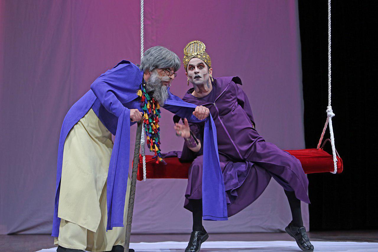 پیشنهاد ویژه «سرآشپز» به عکاسان و اصحاب رسانه پیشنهاد ویژه «سرآشپز» به عکاسان و اصحاب رسانه