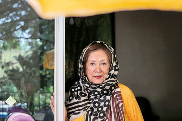 با پری صابری از دیروز تا امروز به بهانه اجرای نمایش «کوروش»؛ دلبسته این خاکم