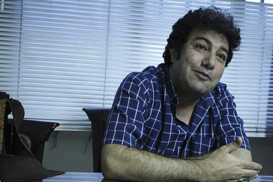 نادر برهانی مرند دبیر سی و هفتمین جشنواره بین المللی تئاتر فجر شد نادر برهانی مرند دبیر سی و هفتمین جشنواره بین المللی تئاتر فجر شد