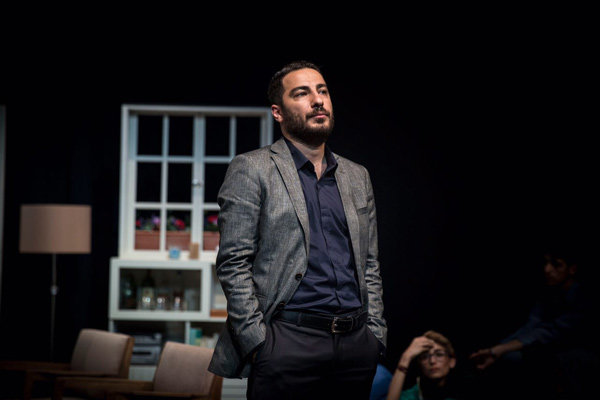 «خدای کشتار» در پردیس تئاتر شهرزاد «خدای کشتار» در پردیس تئاتر شهرزاد